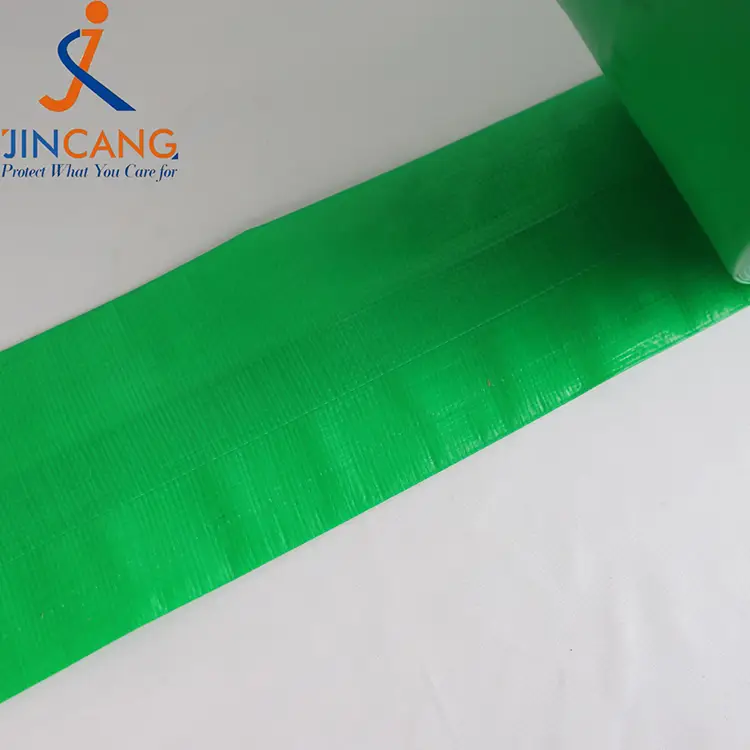 Пеплетена лежала плоским шлангом